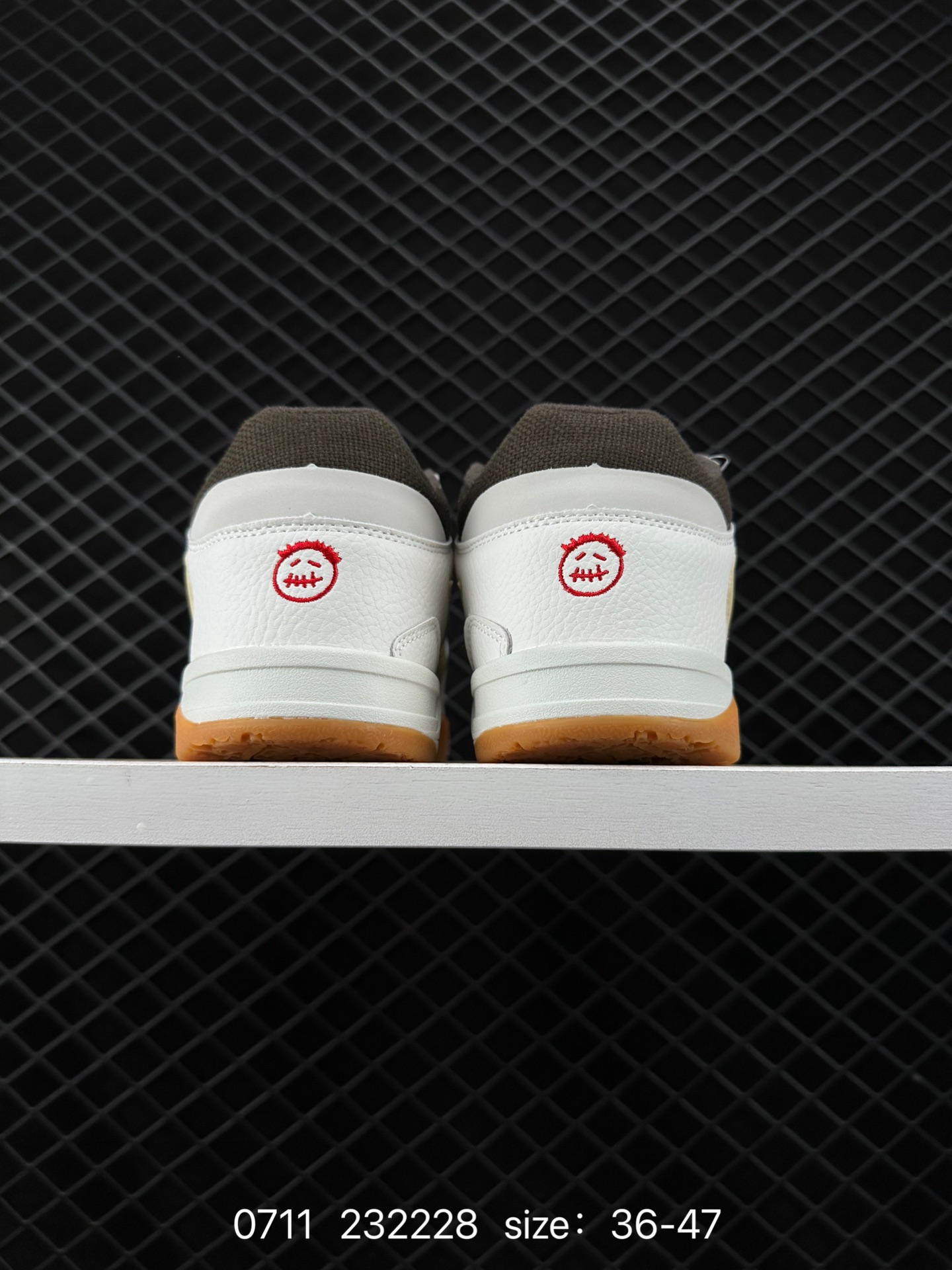 Travis Scott x Jordan Cut The Check AJ1